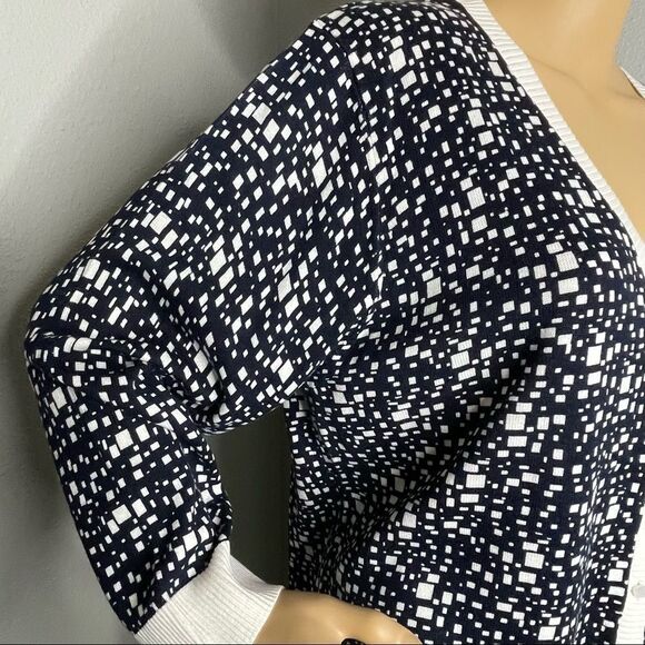 Nue Options Women’s Long Sleeve Button Down Cardigan Navy Blue and Off White 2X - Picture 9 of 13